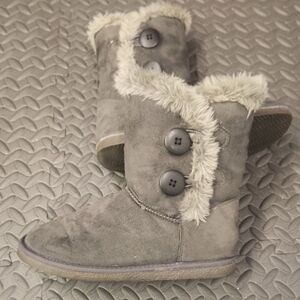 Cozy Gray Boots with Faux Fur Trim
